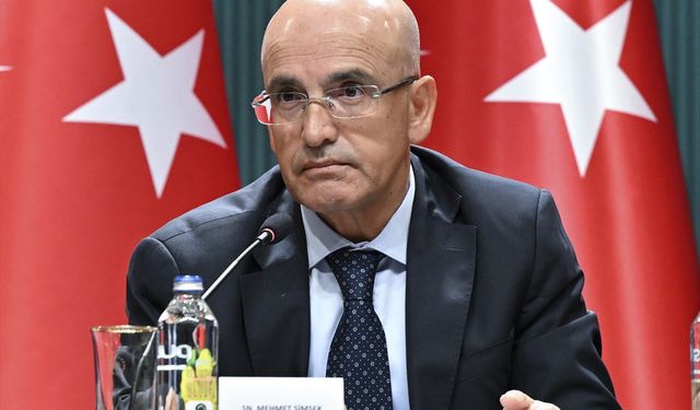 Bakan Şimşek: Cari açık 20 milyar doların altına geriledi