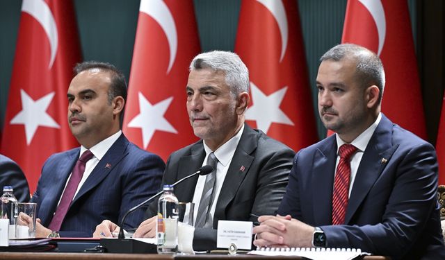 Bakan Bolat: Ticaret diplomasisini artırarak yeni pazarlar bulacağız