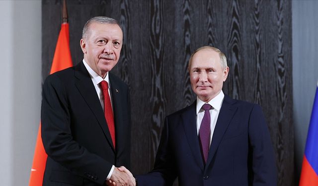 Erdoğan Putin ile telefonda görüştü!