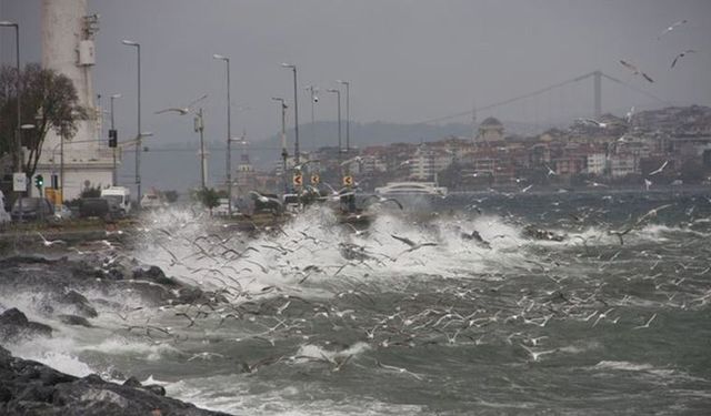 İstanbul’da çok sayıda deniz seferi iptal edildi!