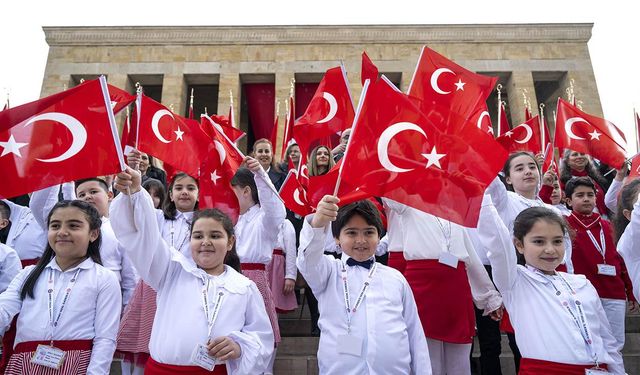 23 Nisan etkinliklerini 81 ilden seçilen çocuklar planlayacak!