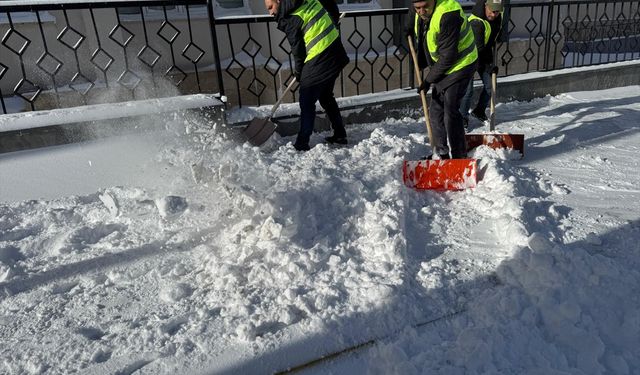 Erzurum, Ağrı, Ardahan ve Kars dondu!