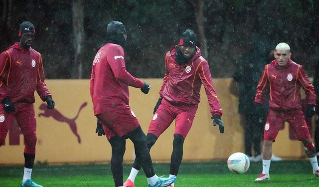 Galatasaray Trabzonspor maçı hazırlıklarını tamamladı