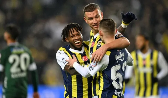 Fenerbahçe'nin kamp kadrosu açıklandı