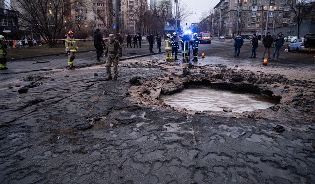 Rus ordusu Kiev'i vurdu: Çok sayıda can kaybı var!