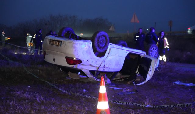 Ankara'da takla atan otomobil hurdaya döndü!