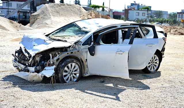 Sel sularının yuttuğu 7 arabaya ulaşıldı!
