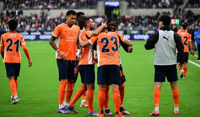 Başakşehir avantajı kaptı