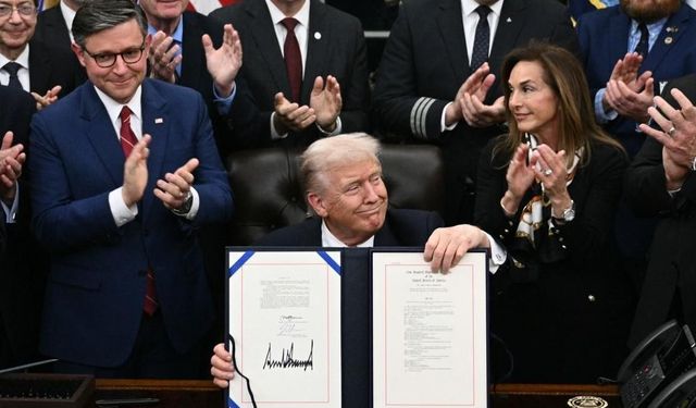 ABD'de 43 günlük kriz sonra erdi: Hükümet yeniden açıldı