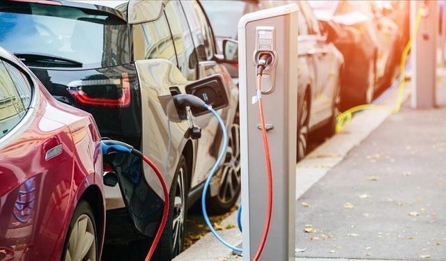 Trafiğe kayıtlı elektrikli otomobil sayısı 330 bini geçti!