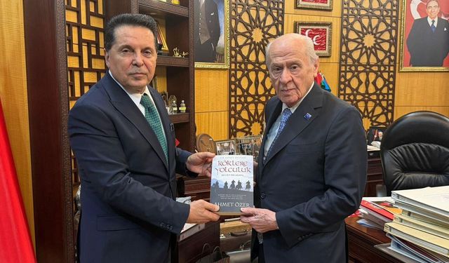 Ahmet Özer'den Bahçeli'ye ziyaret!