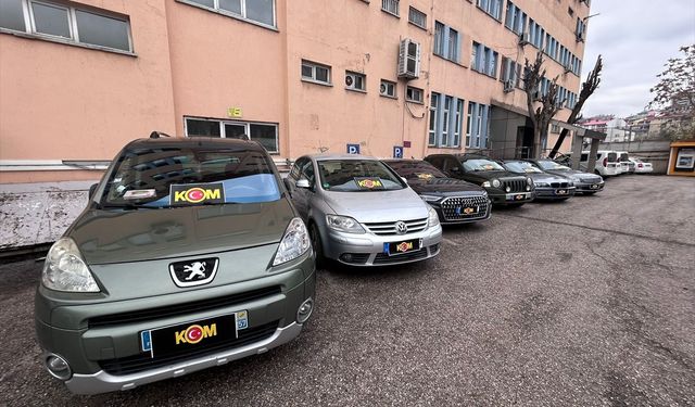 Yasal sürede ülkeden çıkış yapmayan 7 araca el konuldu!