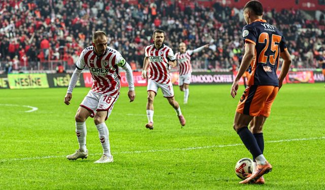 Samsunspor'a kendi evinde Başakşehir çelmesi!