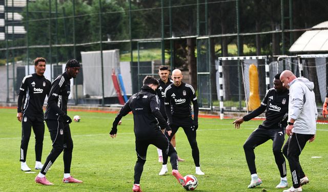 Beşiktaş'ın kamp kadrosu açıklandı!