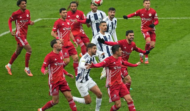 Kasımpaşa ile Antalyaspor 0-0 berabere kaldı