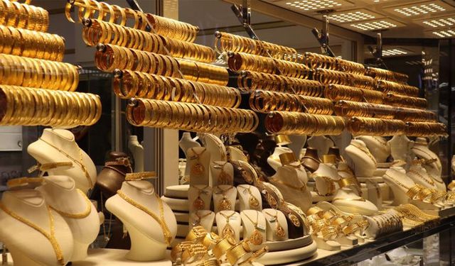 Altın yeniden uçuşa geçti!