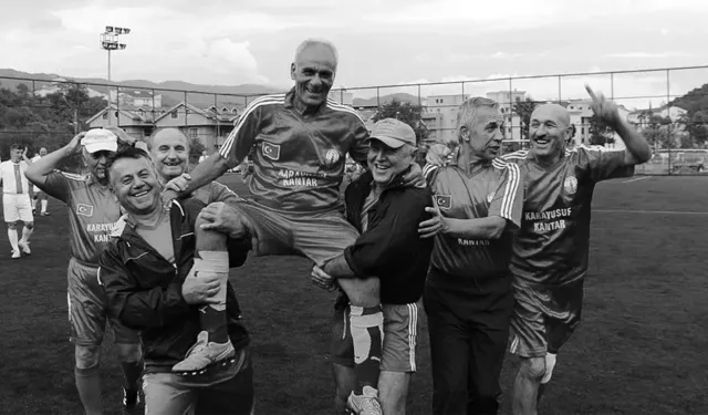 Dünyanın en yaşlı futbolcusu vefat etti!