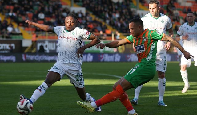 Alanyaspor evinde Konyaspor'u mağlup etti