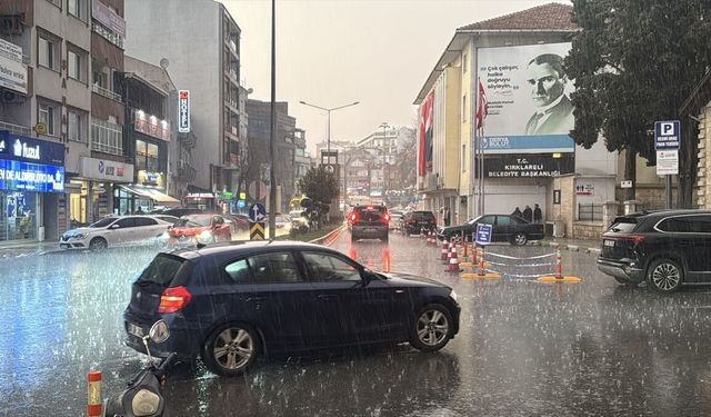 Trakya'da sağanak yağış etkili oldu