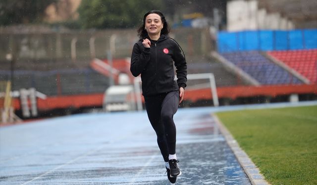 Milli atlet Melike, Sırbistan'da madalya için koşacak!