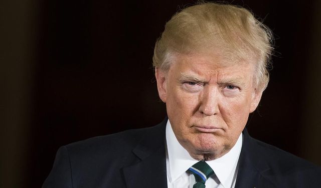 Trump, kendini savaş durdurmaya adamış gibi