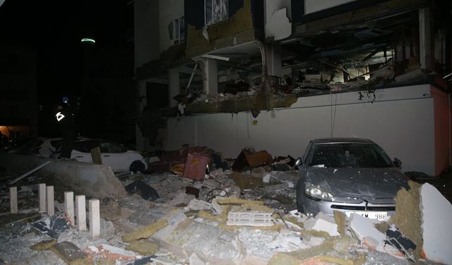 Doğal gaz bomba gibi patladı: 16 kişi yaralandı!