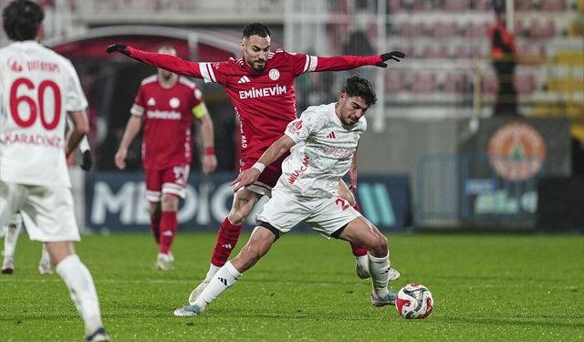 Ümraniyespor ile Pendikspor yenişemedi