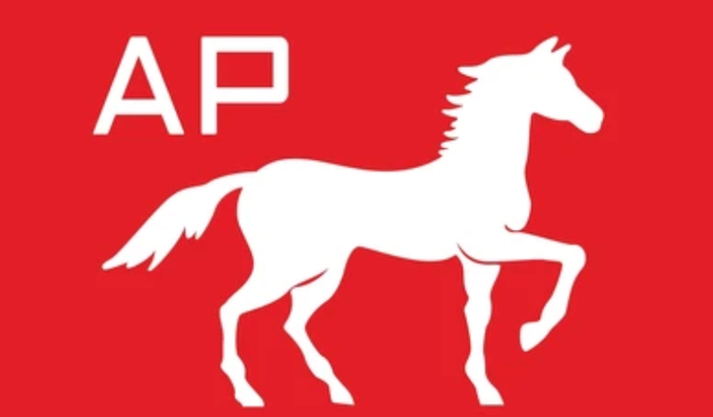 AYM, Adalet Partisi'nin ambleminin hükümsüzlüğüne karar verdi!