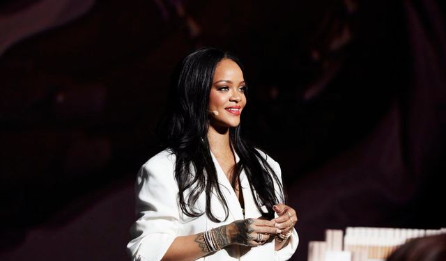 Rihanna’nın evi kurşunlandı