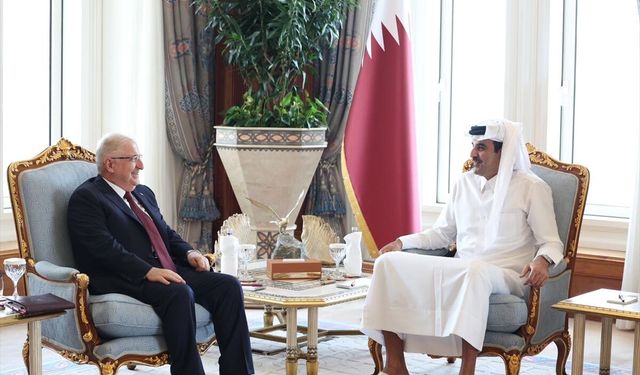 Bakan Güler, Katar Emiri ile görüştü!