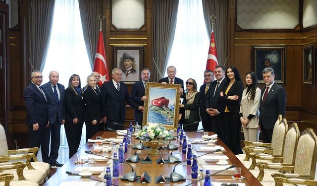 Erdoğan, Türk Demokrasi Vakfı heyetini kabul etti!