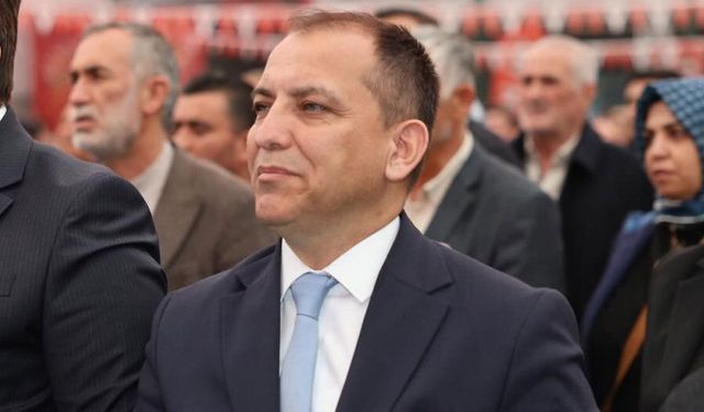 MEB duyurdu: Erhan Baydur görevden alındı