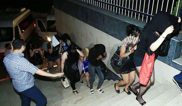 8 ilde fuhuş operasyonu!