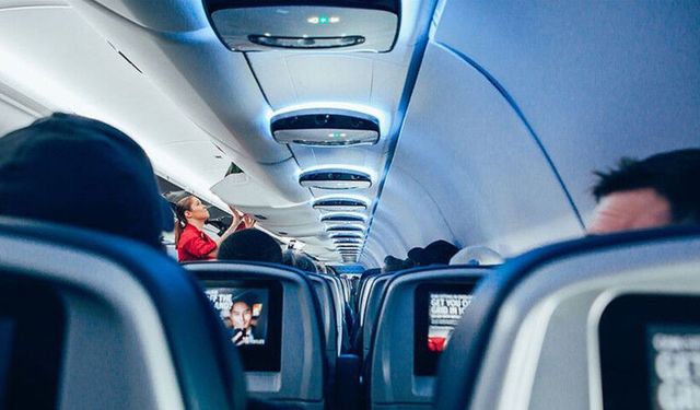 Uçakta canlı bomba şakası yapan yolcuya 4 yıl hapis