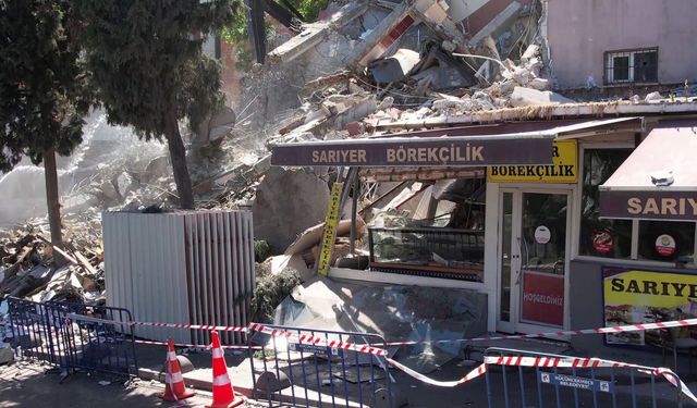 İstanbul'da 5 katlı bina çöktü!