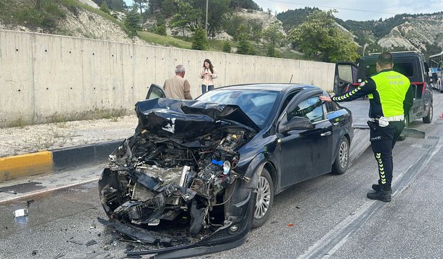 Burdur'da zincirleme kaza: 5 hafif yaralı