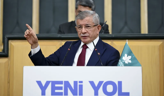 Davutoğlu: Mademki enflasyonu tutturamadınız ara zam yapacaksınız!