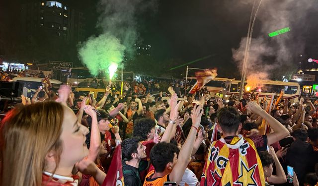 Galatasaray'ın şampiyonluğu Adana'da kutlandı