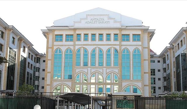 Antalya Büyükşehir Belediyesine yönelik yeni operasyon: 25 gözaltı