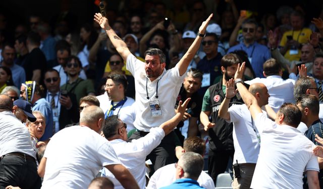 Fenerbahçe’de genel kurul gergin başladı!
