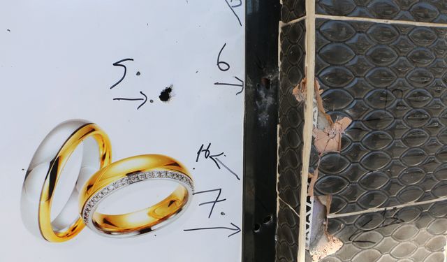 Kuyumcuya 16 kez ateş edildi!