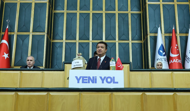 Mahmut Arıkan: Siyasetin gündemi "taht, tayt, cast" tartışmaları değil, halkın geçim derdi olmalı