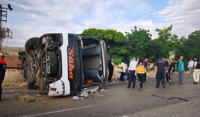 Kırıkkale'de feci otobüs kazası: 1 ölü, 40 yaralı