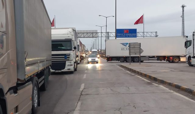 Aşırı sıcaklar nedeniyle ağır tonajlı araçlara geçici kısıtlama