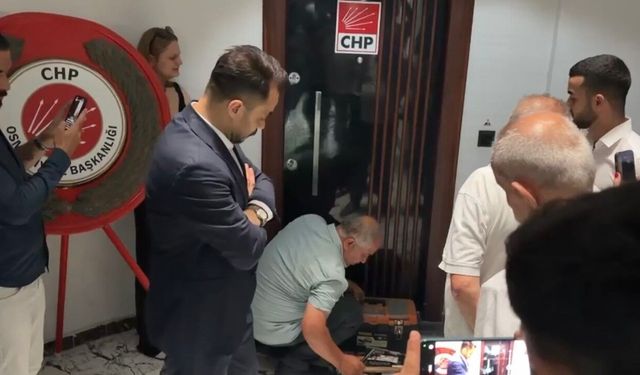 CHP Osmaniye il binasında çilingirli devir!