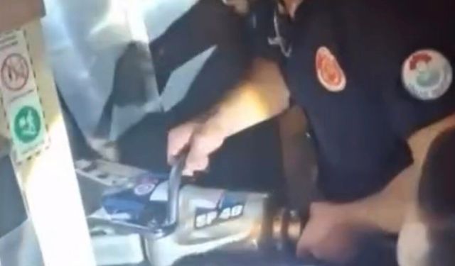 Asansörde mahsur kalan 9 kişi operasyonla kurtarıldı