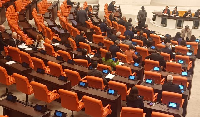 TBMM'de oturma düzeni değişti!