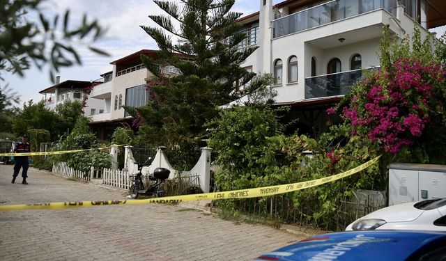Annesini vurdu, ardından aynı silahla kendisini vurdu
