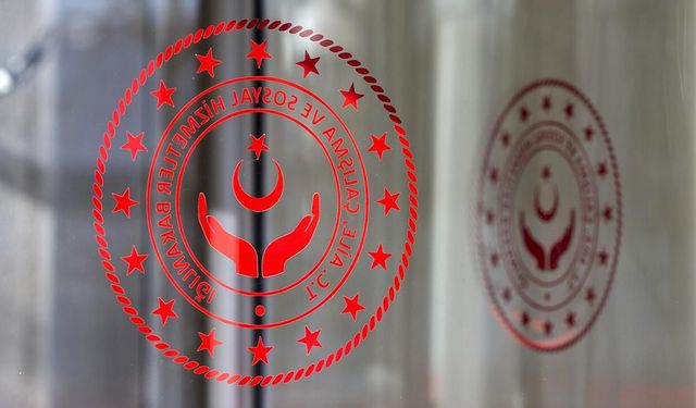 Bakanlık trans çocuk paylaşımlarına suç duyurusu