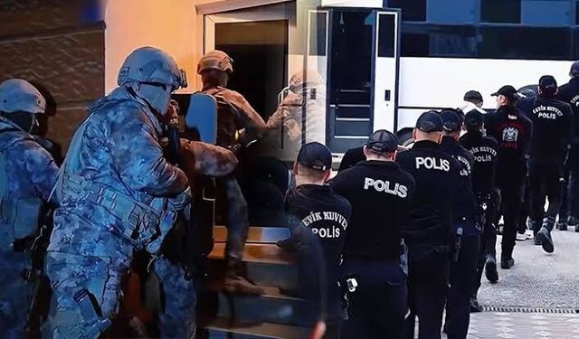 Tribün çetelerine yönelik dev operasyon: 51 tutuklama